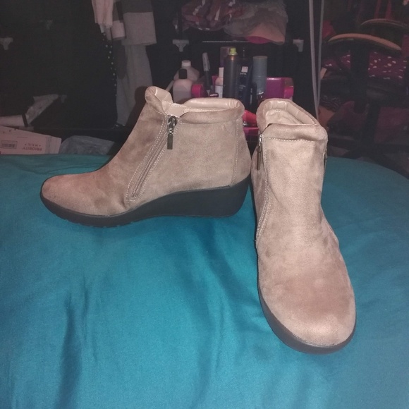 i love comfort ankle boots